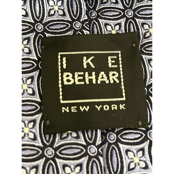 IKE Behar New York Silk Tie Blue Silver Geometric Jacquard Textured Dapper USA - Picture 3 of 6